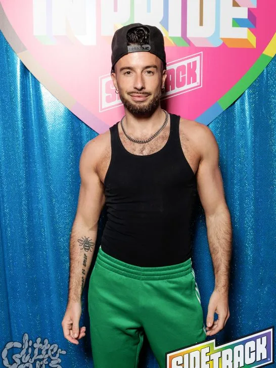 gay bars in chicago